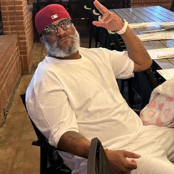 Meet your Posher, Ricky - Picture 1 of 1